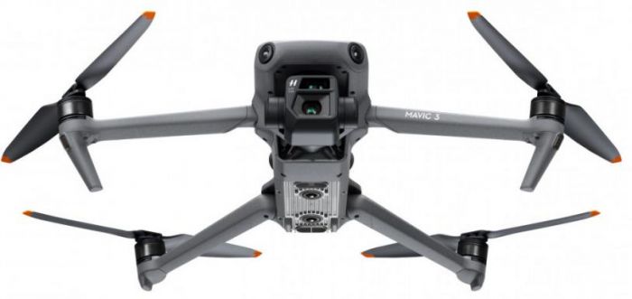 Квадрокоптер DJI Mavic 3 Fly More Combo (CP.MA.00000452.01/02)